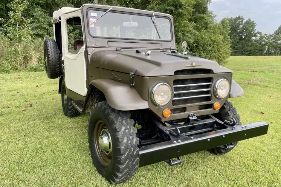 1959 Toyota Land Cruiser FJ25 sold for $16,000