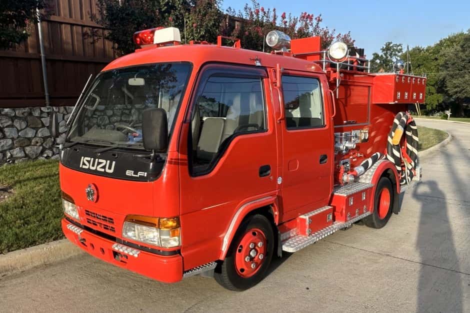 1995 Isuzu Elf sold for $11,500
