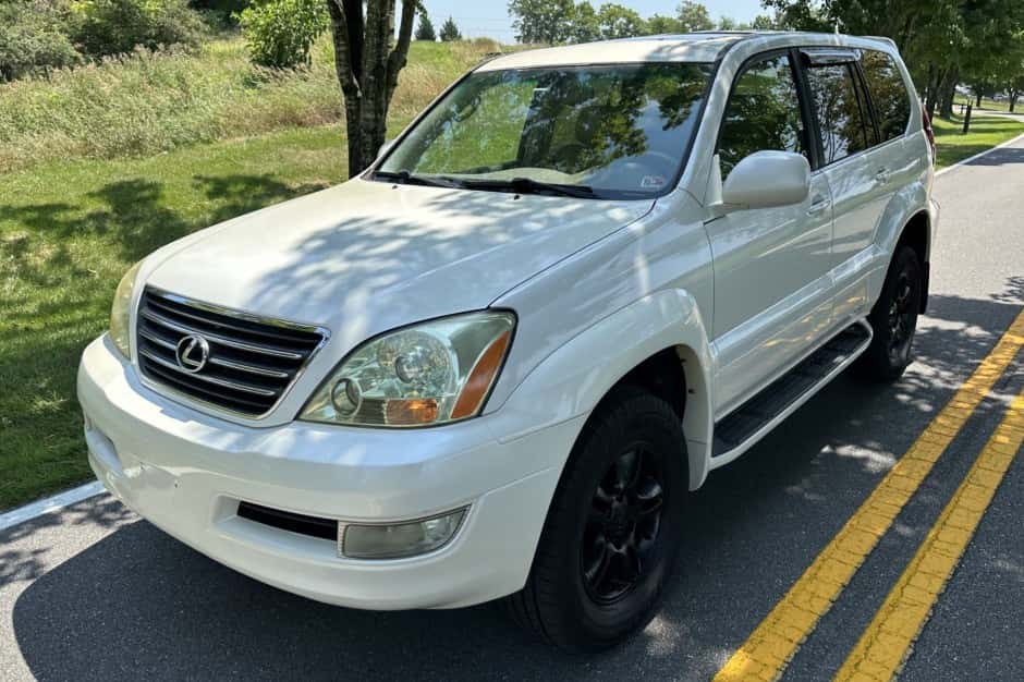 2004 Lexus GX sold for $8,100
