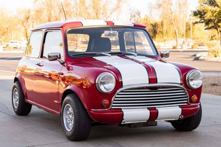 1961 Mini Mk I & Mk II sold for $20,150
