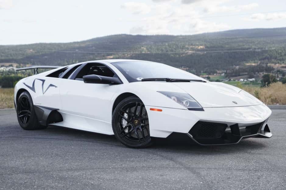 2010 Lamborghini Murciélago sold for $865,000