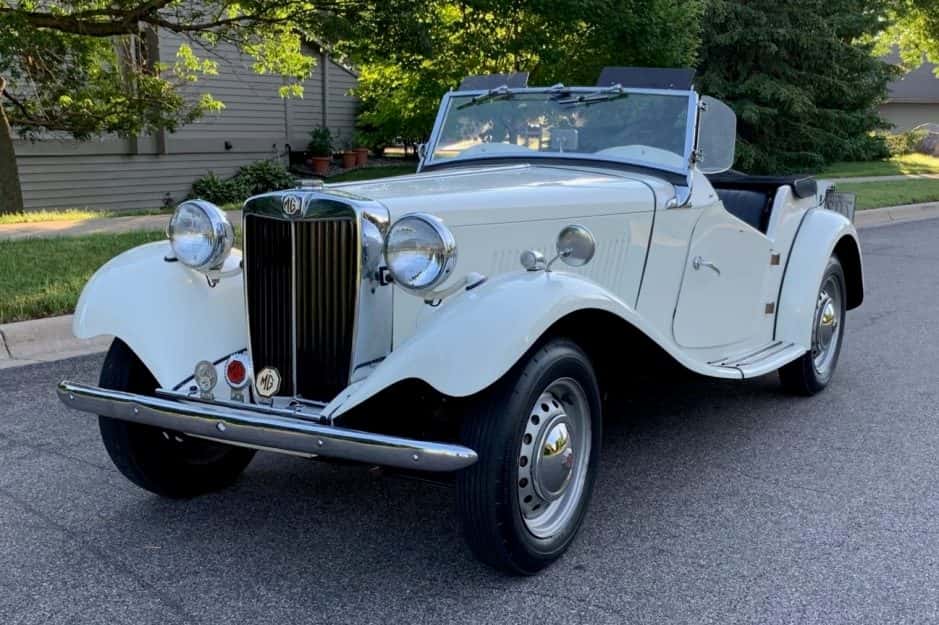 1953 MG TD sold for $12,500