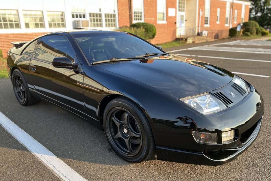 1994 Nissan Z32 300ZX sold for $26,750