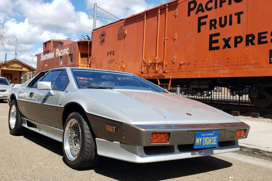1983 Lotus Esprit sold for $31,500