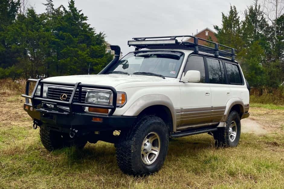 1997 Lexus LX450 sold for $17,250