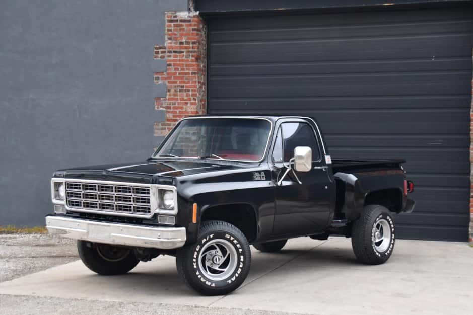 1977 GMC C/K 1973-1991 sold for $13,750