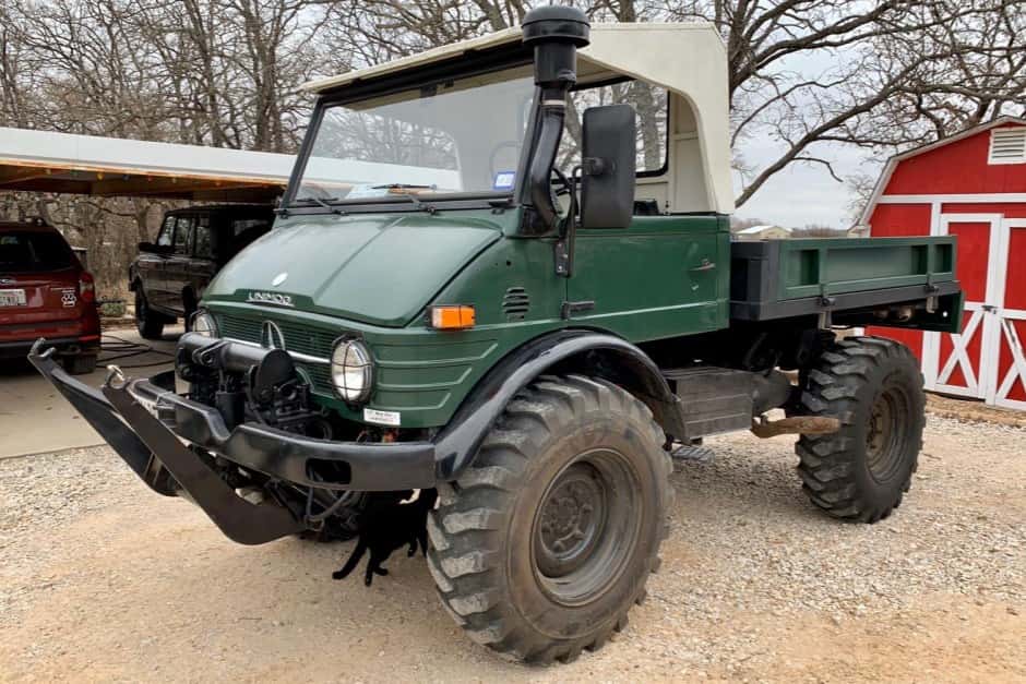 1974 Mercedes-Benz Unimog sold for $18,250