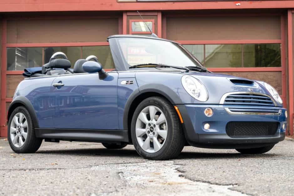 2007 Mini R52 Cooper Convertible sold for $23,500