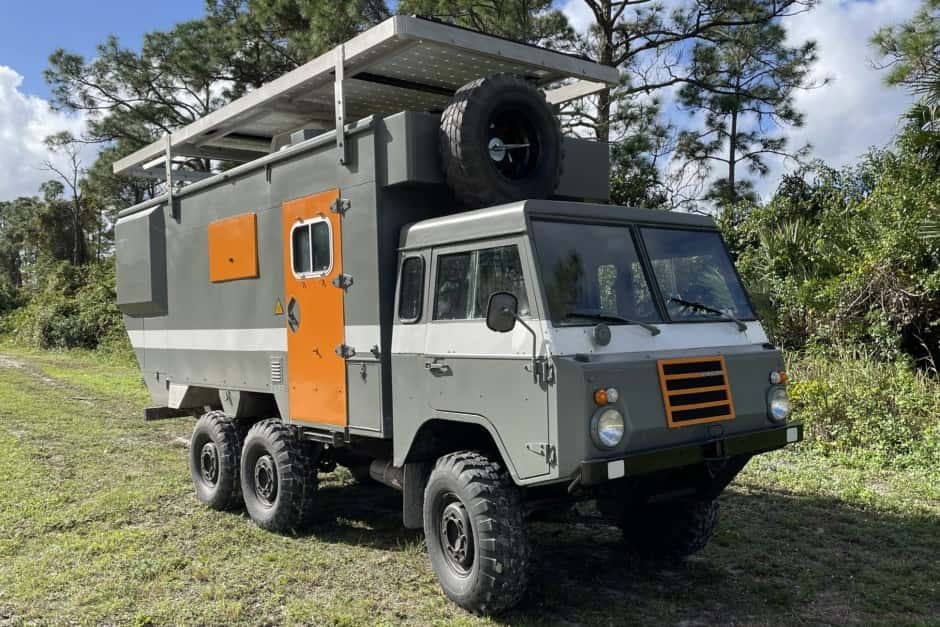 1975 Volvo  sold for $23,841