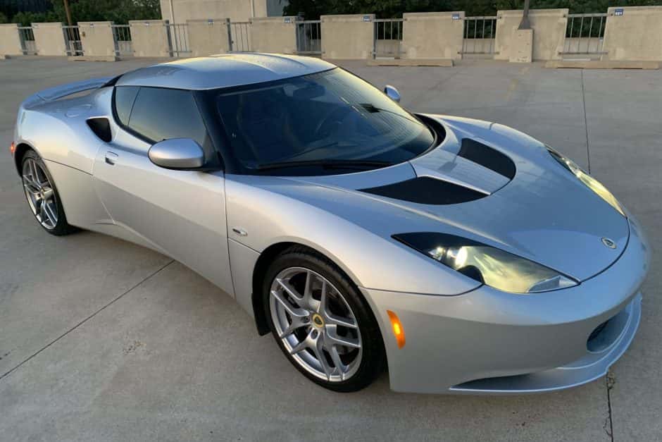2010 Lotus Evora sold for $35,750