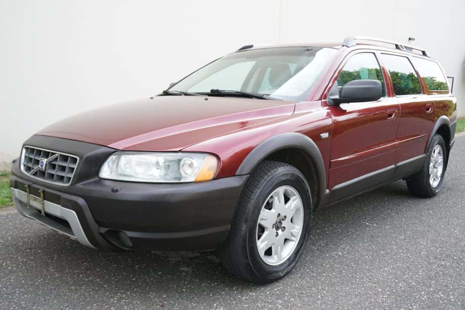 2006 Volvo XC70 sold for $8,500