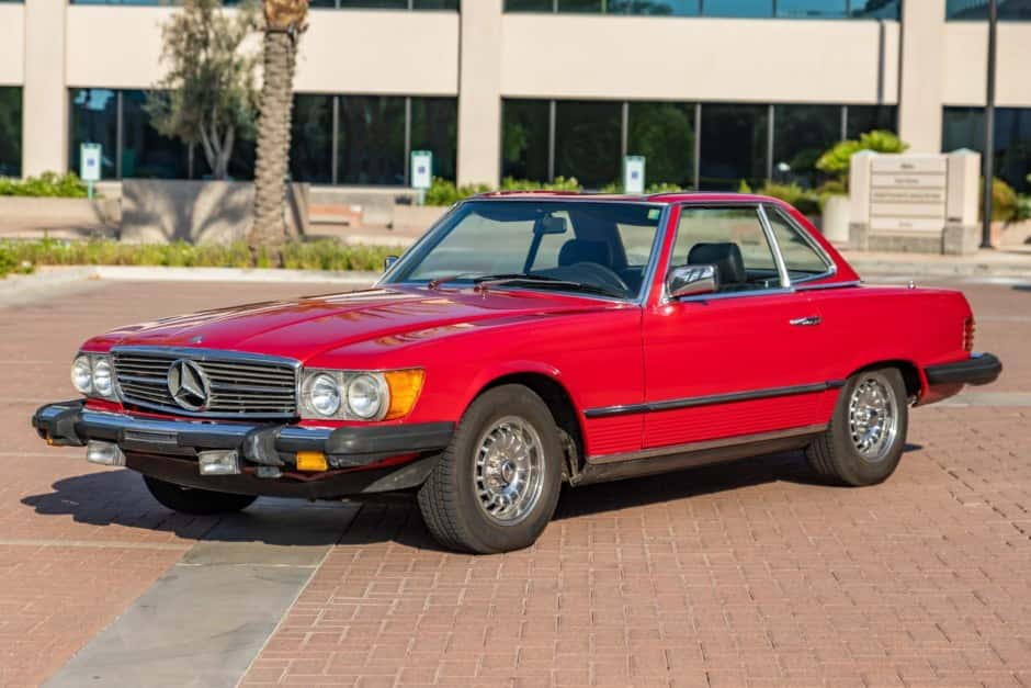 1983 Mercedes-Benz R107 SL sold for $7,500