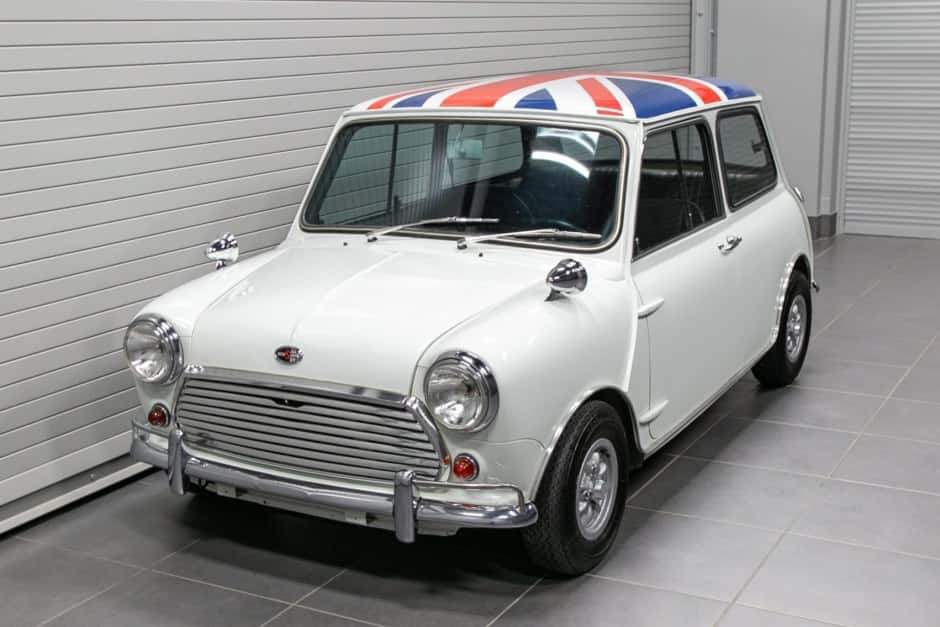 1969 Mini Mk I-III Cooper sold for $43,000