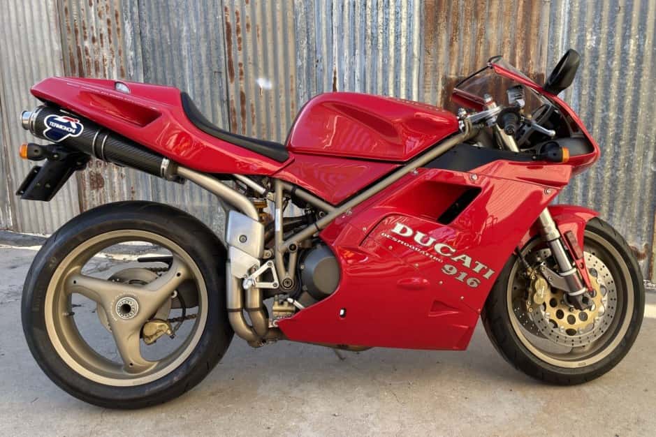1996 Ducati 916 sold for $10,350