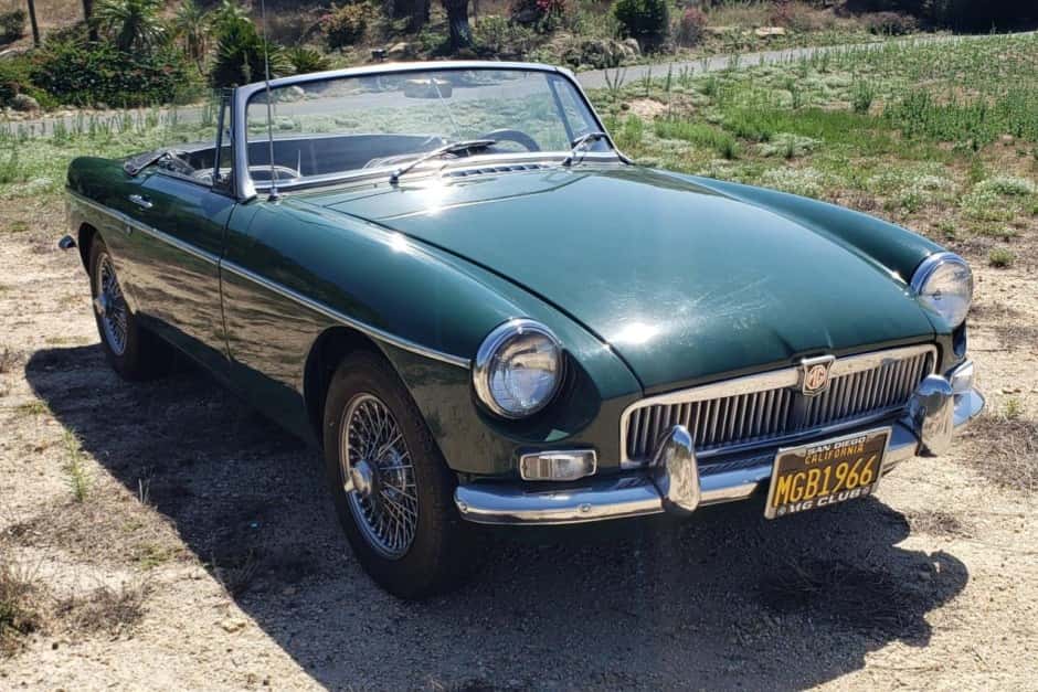 1966 MG MGB sold for $15,000