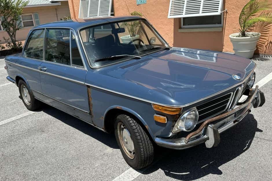 1972 BMW 2002tii sold for $16,250