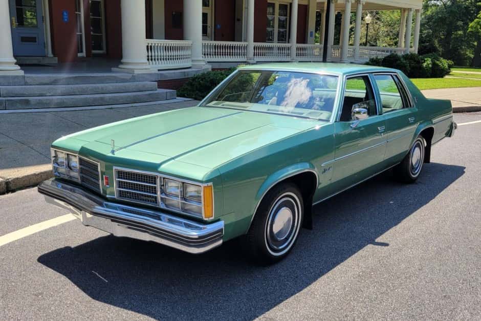 1978 Oldsmobile 88 sold for $7,500