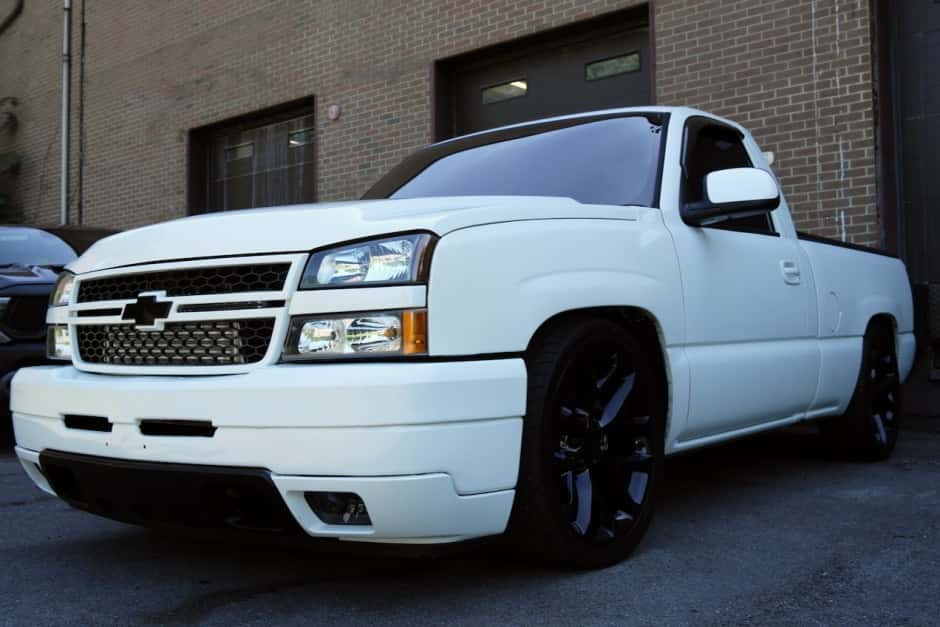 2007 Chevrolet Silverado GMT800 (1999-2007) sold for $12,500