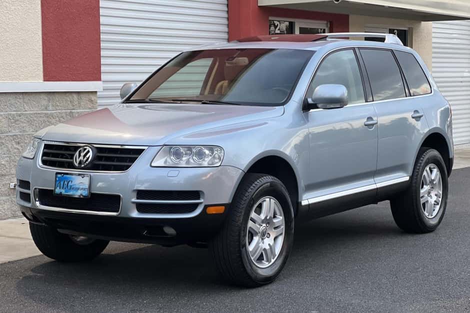 2004 Volkswagen Touareg sold for $17,050