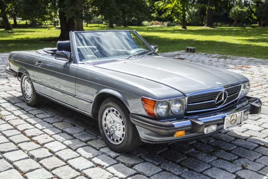 1988 Mercedes-Benz R107 SL sold for $16,000