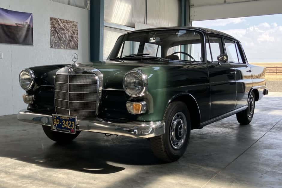 1967 Mercedes-Benz W110 sold for $21,000