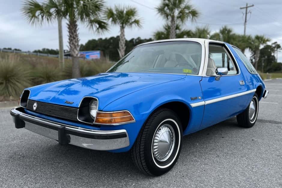 1976 AMC Pacer sold for $11,900