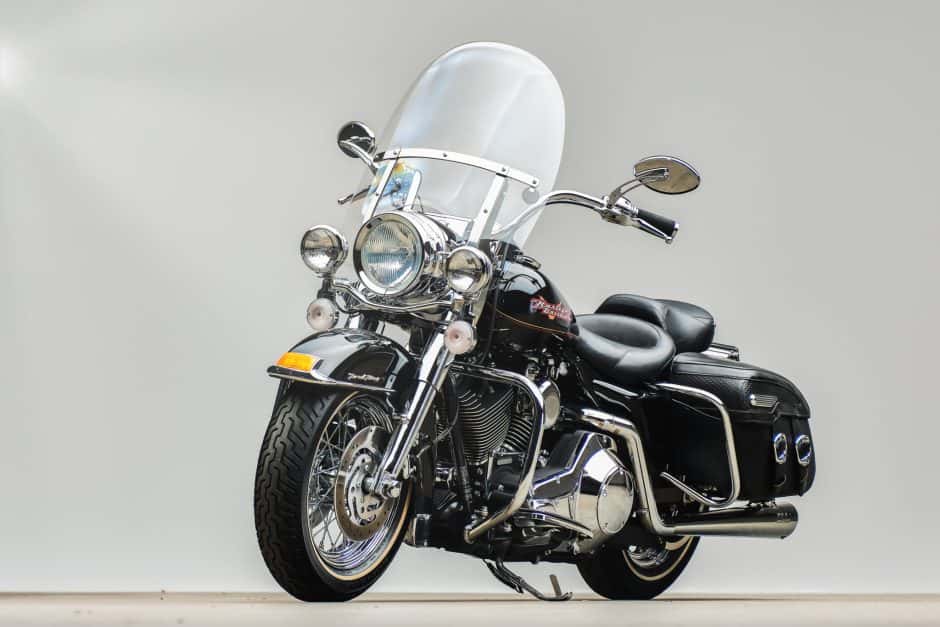 2002 Harley-Davidson Touring sold for $9,000