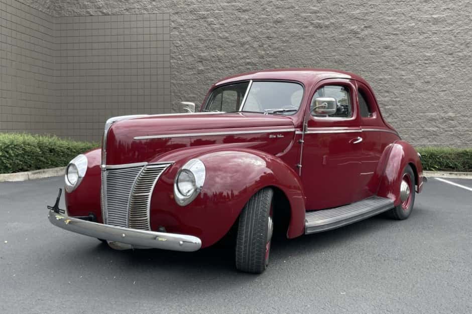 1940 Ford Hot Rod sold for $23,000