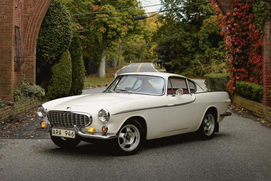 1964 Volvo P1800/1800 sold for $19,550