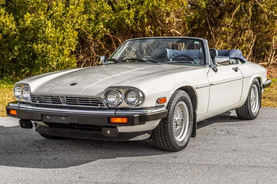 1990 Jaguar XJS sold for $15,000