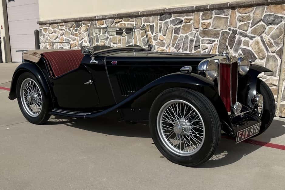 1949 MG TC sold for $32,100