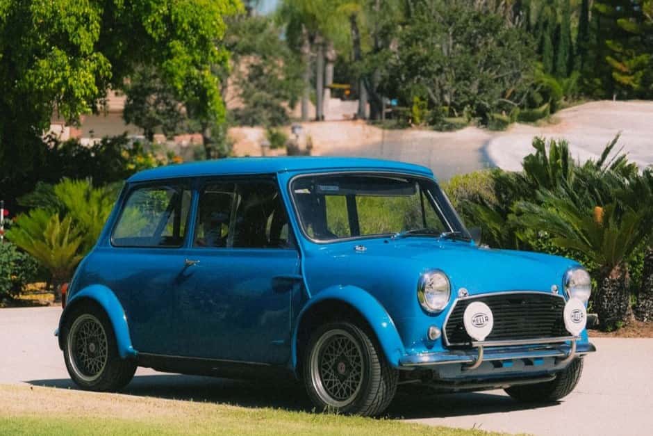 1962 Mini Mk I & Mk II sold for $28,500