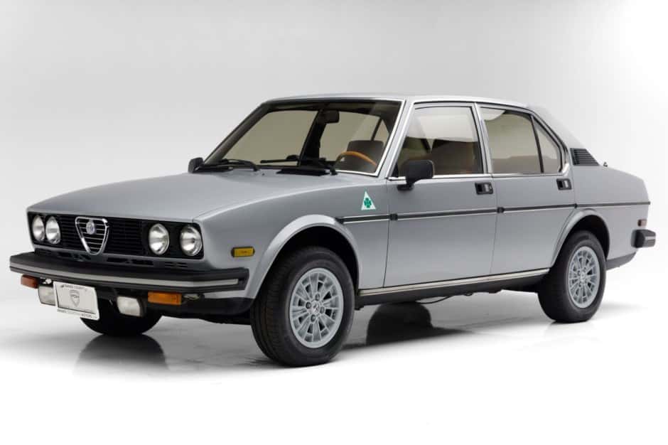 1979 Alfa Romeo Alfetta sold for $8,350