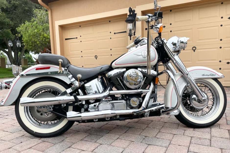 1994 Harley-Davidson Softail sold for $10,000