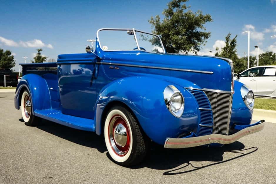 1940 Ford Pickup 1940-1947 sold for $22,750