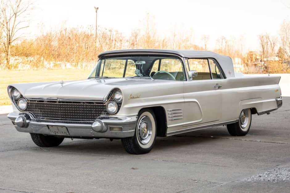 1960 Lincoln Continental (1958-1960) sold for $42,500