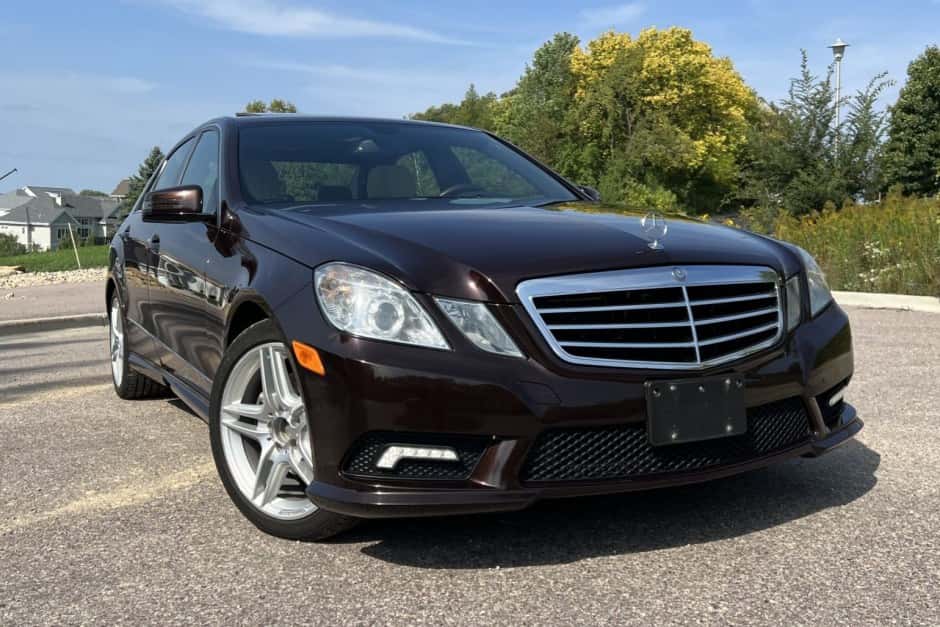 2011 Mercedes-Benz W212 E-Class sold for $13,750