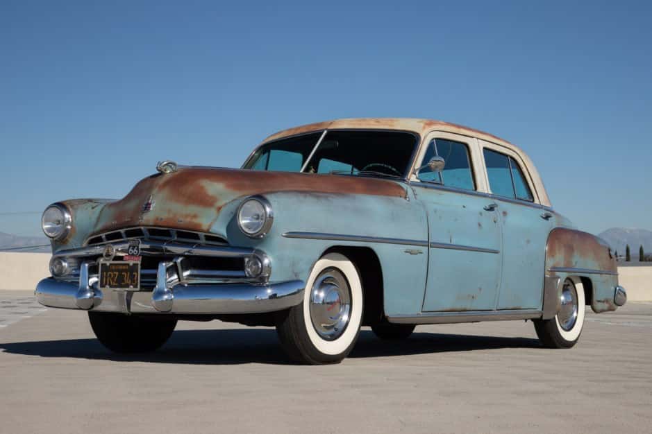 1952 Dodge Coronet sold for $15,400
