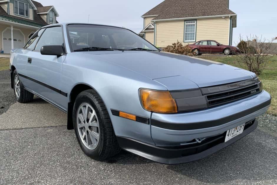 1986 Toyota Celica sold for $7,400