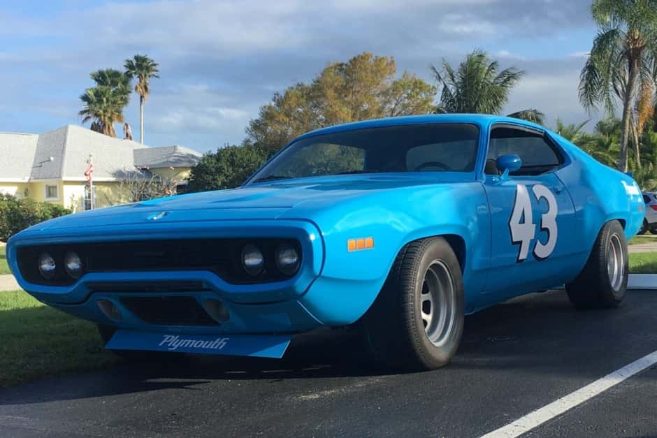 1971 Plymouth Satellite sold for $16,000