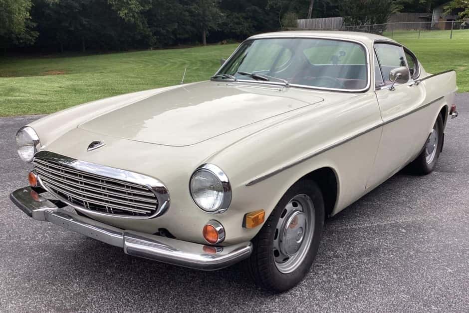 1968 Volvo P1800/1800 sold for $20,500