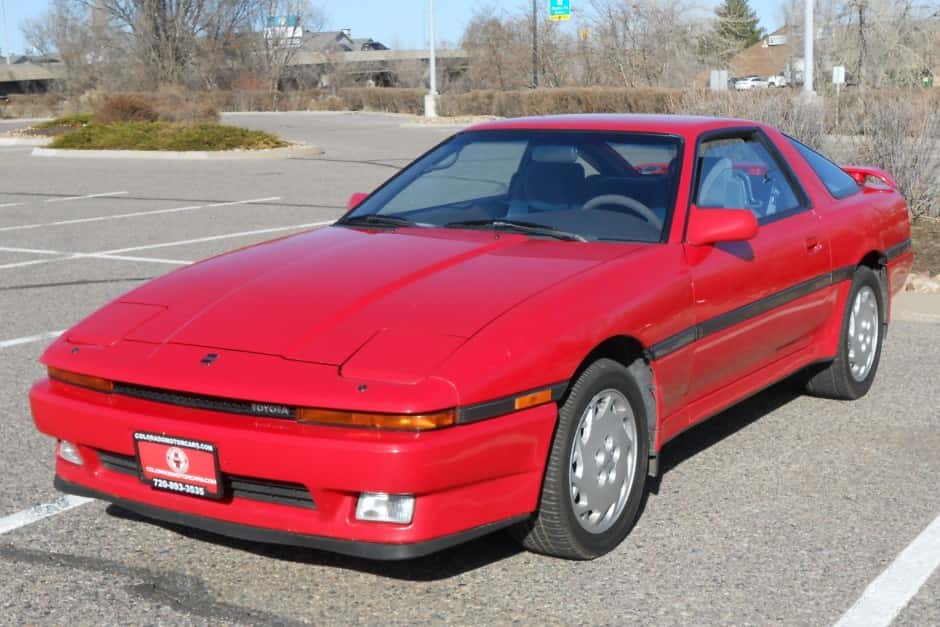 1988 Toyota Supra A70 (1986-1992) sold for $9,300