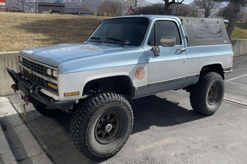1990 Chevrolet K5 Blazer 1973-1991 sold for $24,250