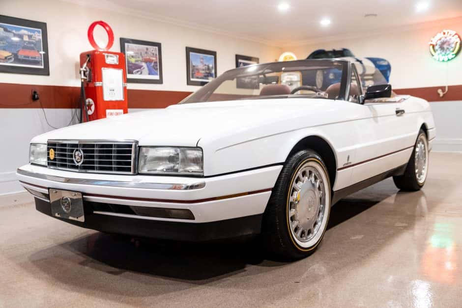 1992 Cadillac Allanté sold for $8,850