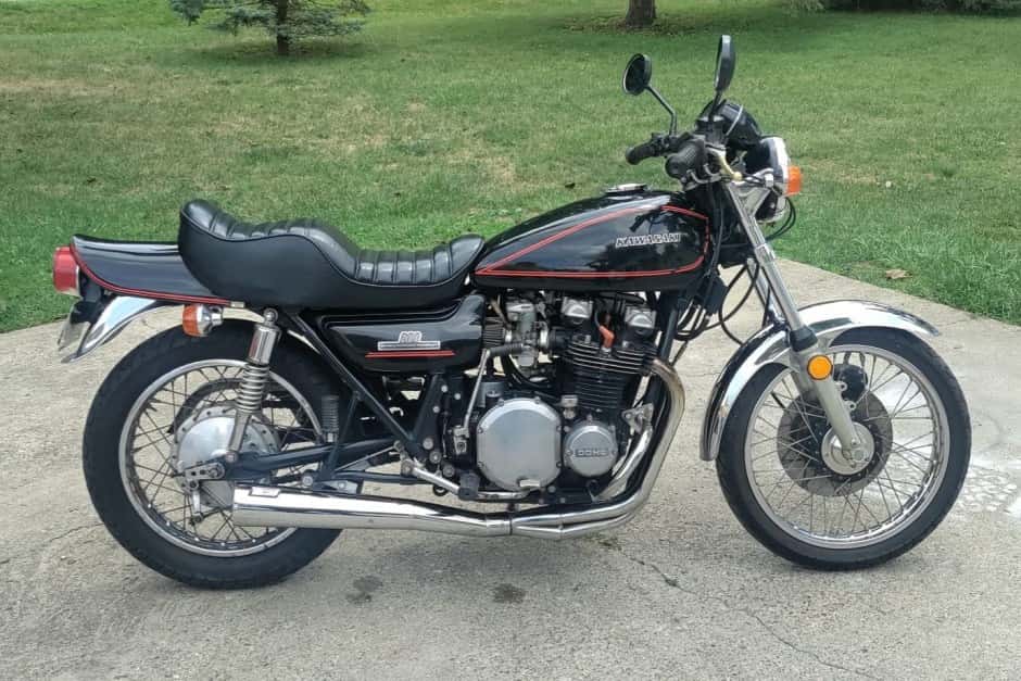 1973 Kawasaki Z1 & Z1-R sold for $5,500