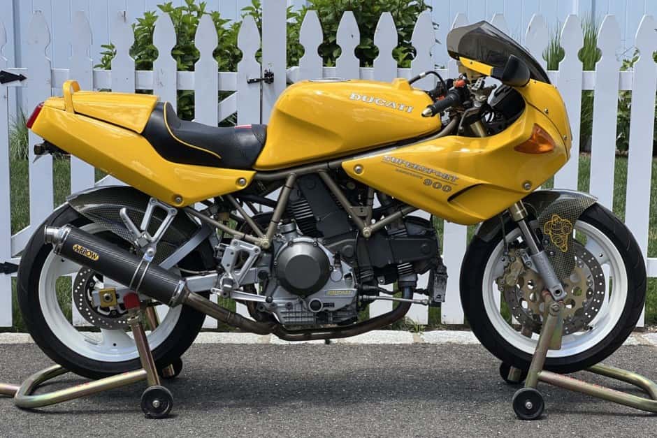 1997 Ducati 750, 800, 900, & 1000 Supersport (1988-2007) sold for $5,050