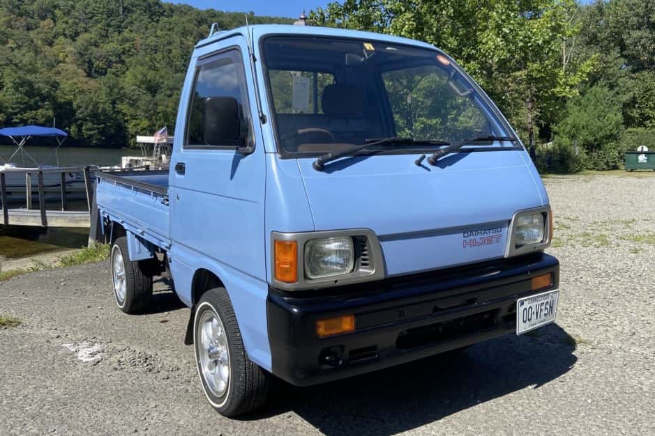 1992 Daihatsu Hijet sold for $8,200