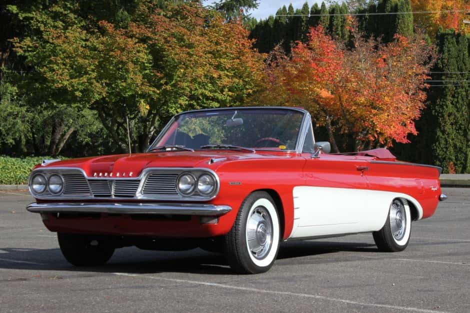 1962 Pontiac Tempest / LeMans sold for $9,762