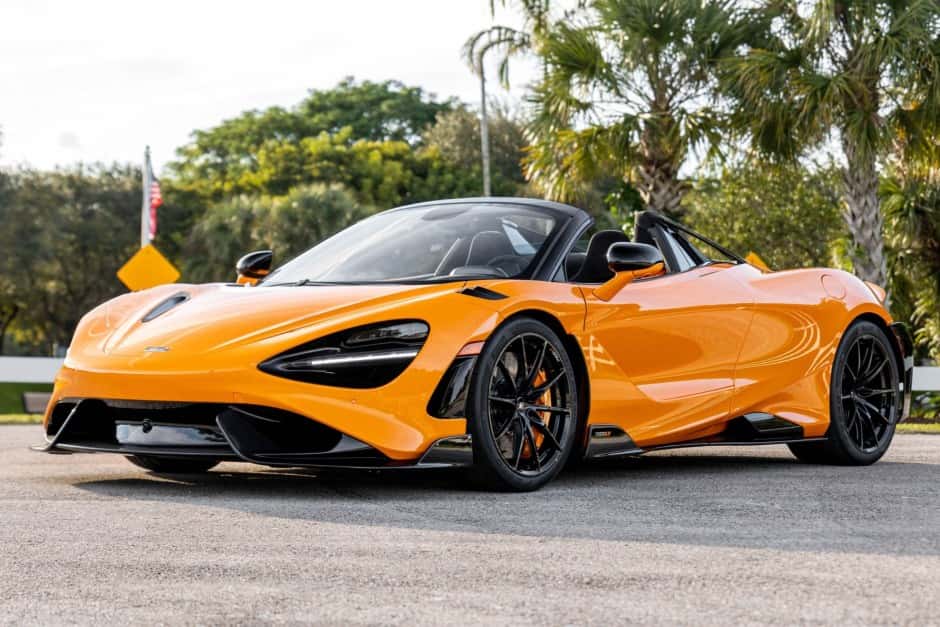 2022 McLaren Super Series sold for $585,000