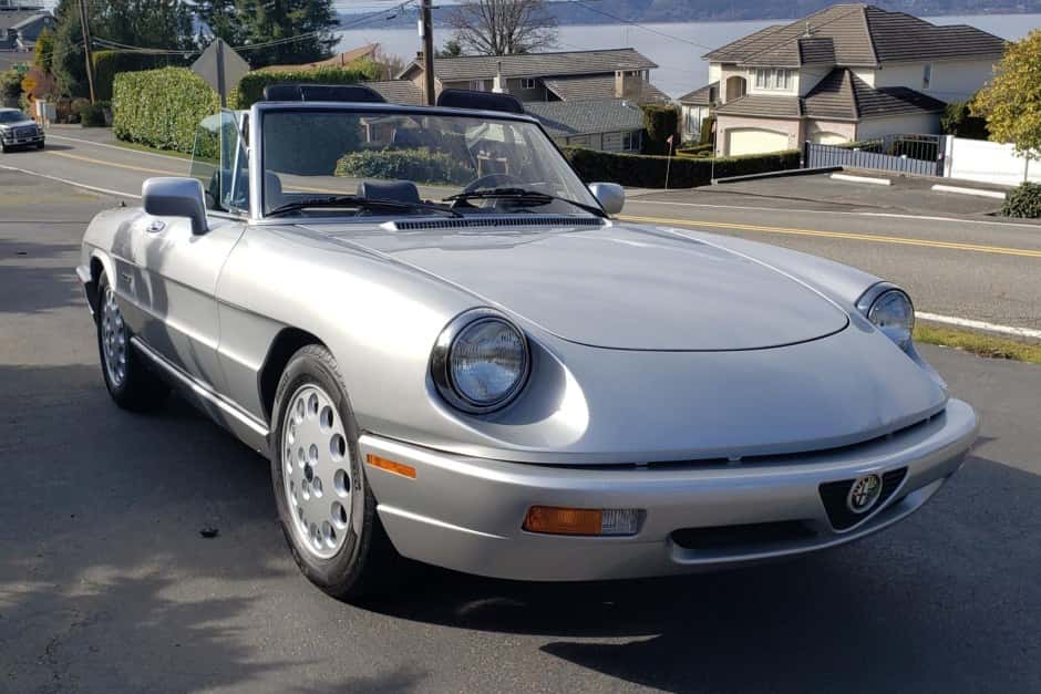 1993 Alfa Romeo 105/115 Spider Series 4 sold for $17,750